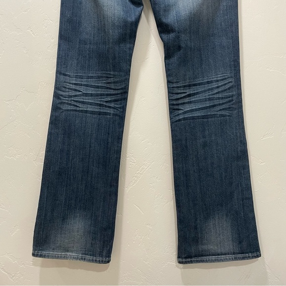 Cowgirl Tuff Co Jeans. Bootcut Women’s Size 28 Length 33 Studded Red Details - Picture 11 of 16